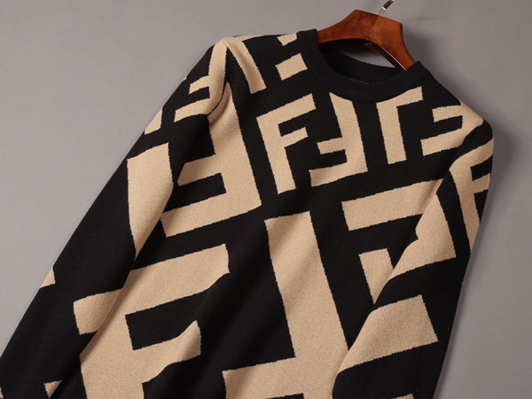 ブランドセーター側面デザイン